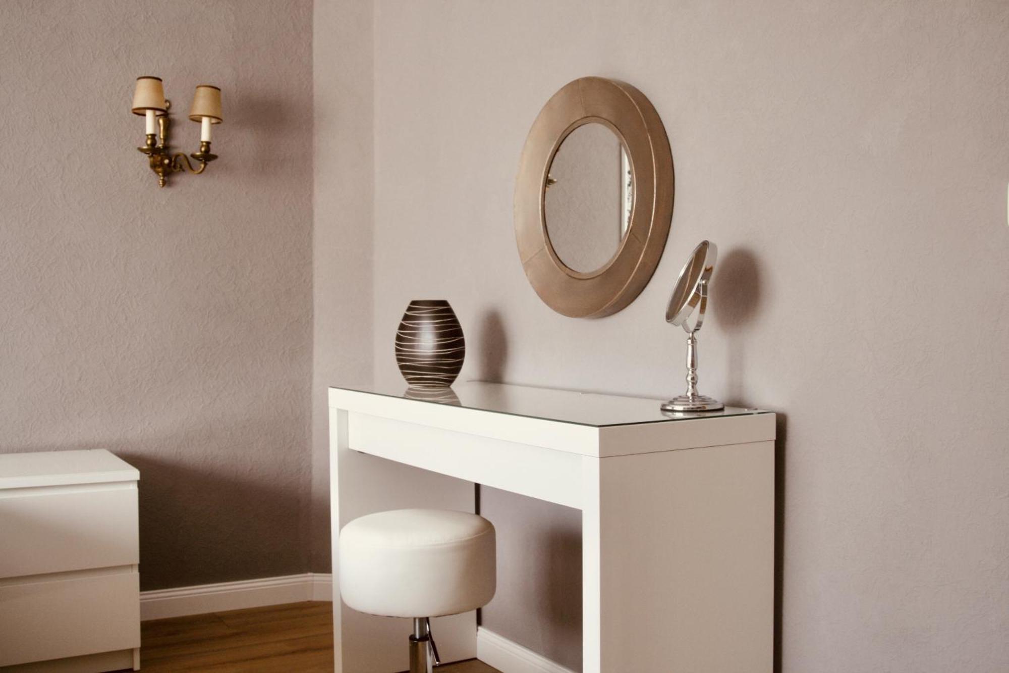Casa Rehse: Stylish Apartment with Self-Check-In & Smart TV Erfurt Exterior photo